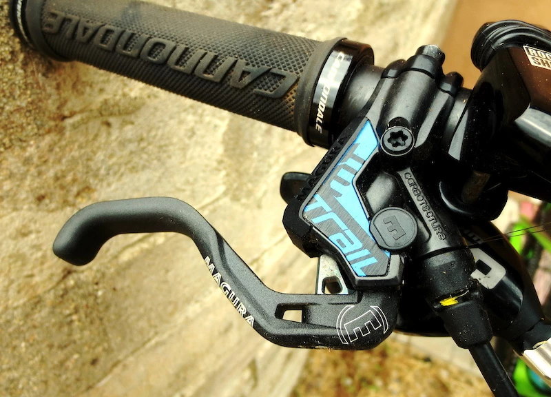 Page de garde -Magura Soldes p4pb14716838